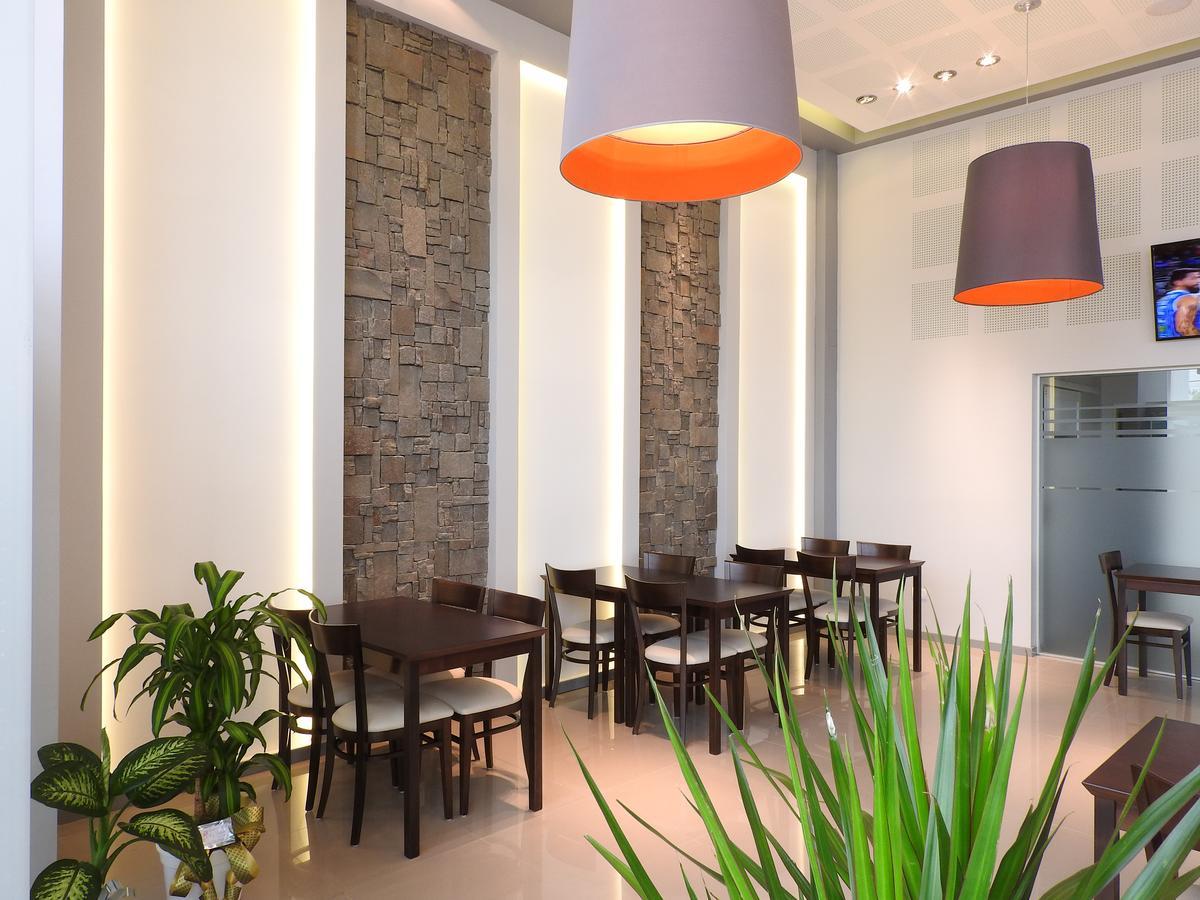 Fábrica 4* Armstrong